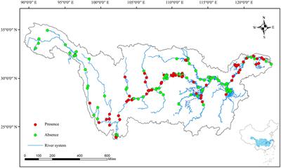 The biogeography of colonial volvocine algae in the Yangtze River basin